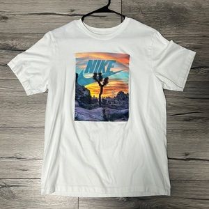 2 Nike Air T-Shirts. Size Large